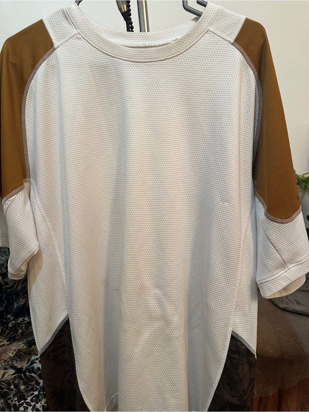 Mountain Equipment Co-Op White and Brown Short-Sleeve Athletic Shirt
